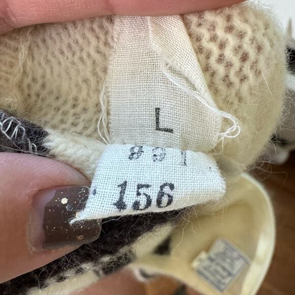 Andrew St. John‎ VINTAGE Angora Rabbit Lambswool Chevron Sweater Size MEDIUM - Picture 4 of 7